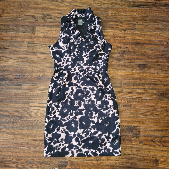 Taylor Dress - Picture 1 of 8